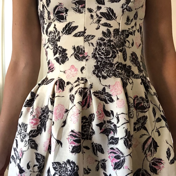 H&M Fit & Flare Floral Dress Scuba Material - Picture 5 of 7